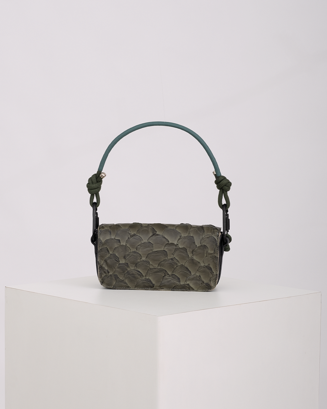 ARAPAIMA SHOULDER BAG - VERDE