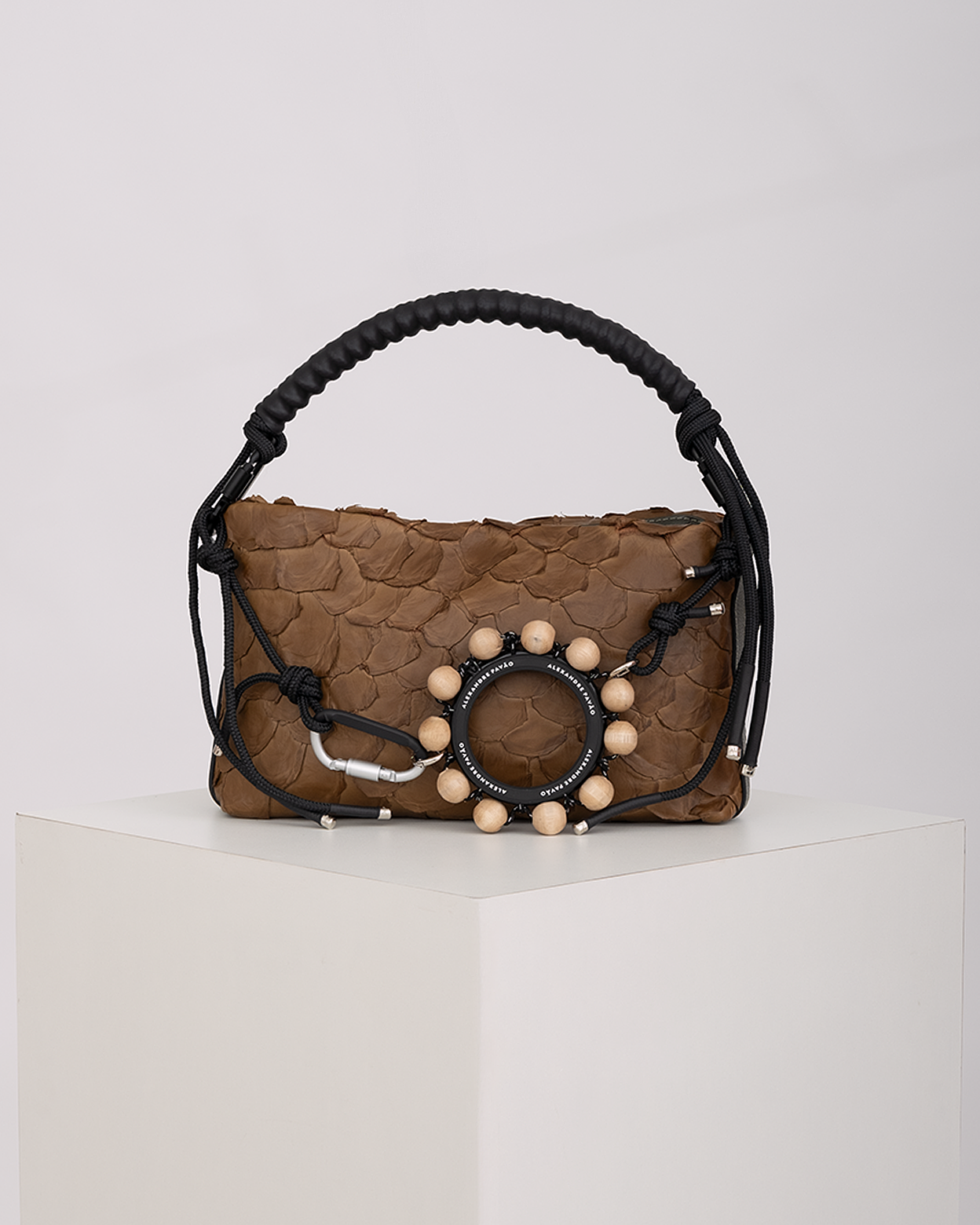 GIGAS SHOULDER BAG - MARROM