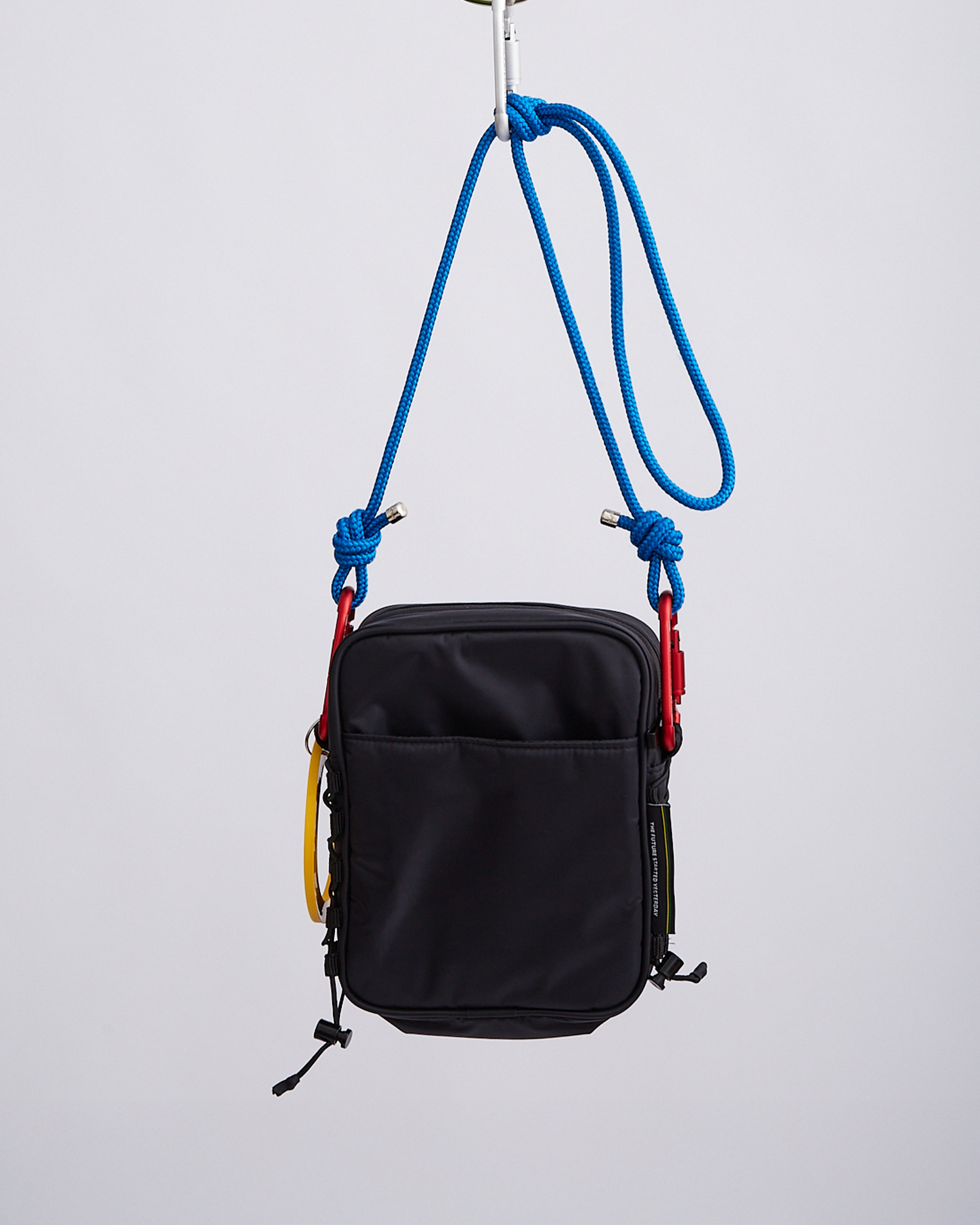 LOLA NYLON CROSSBODY BAG - PRETO