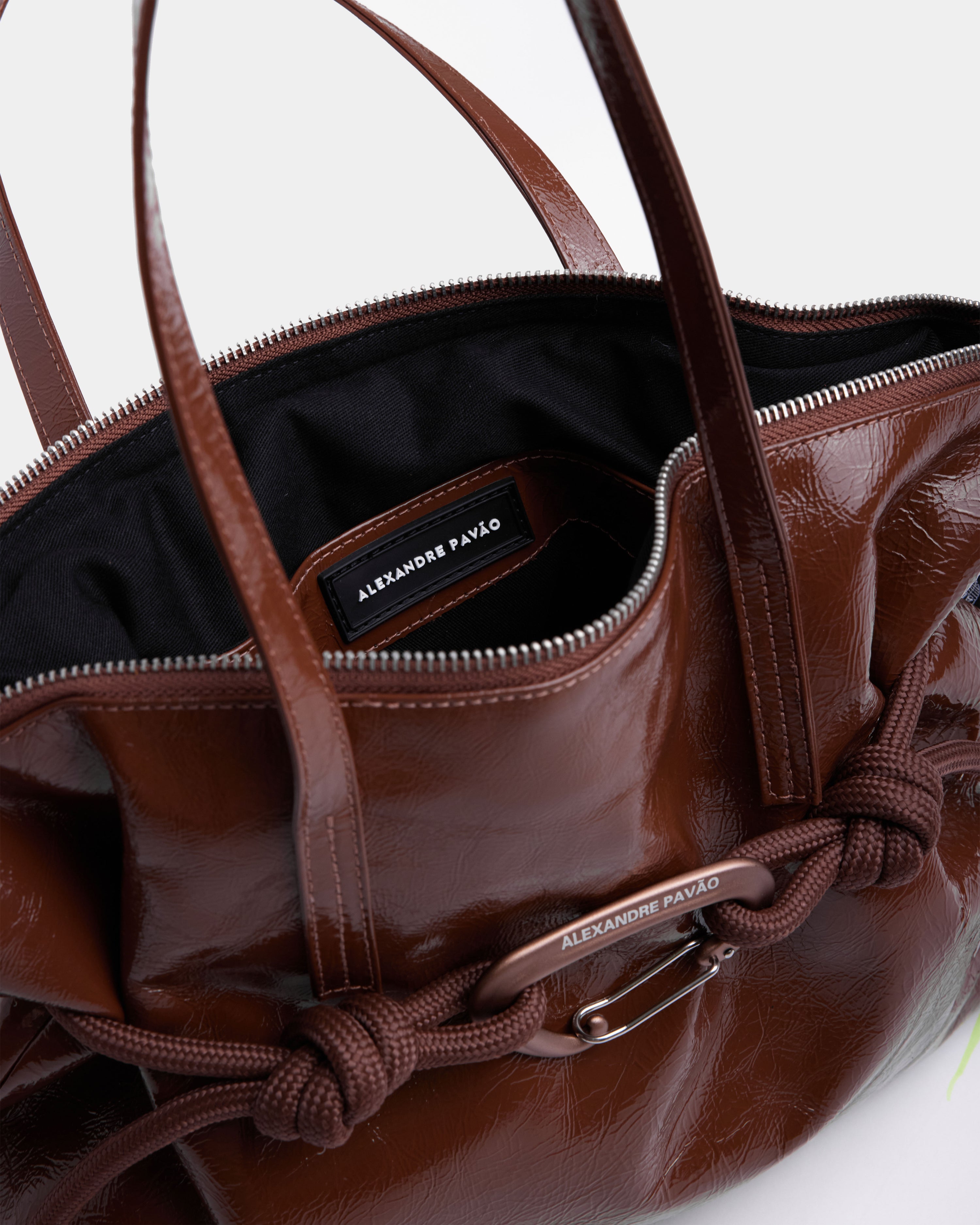Pillow Shoulder Bag Large - Marrom