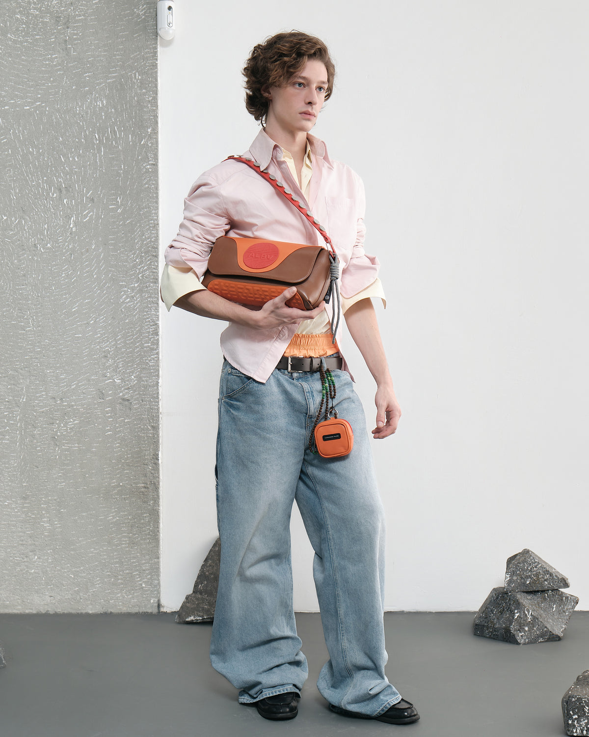 Stella Messenger Bag Média - Marrom