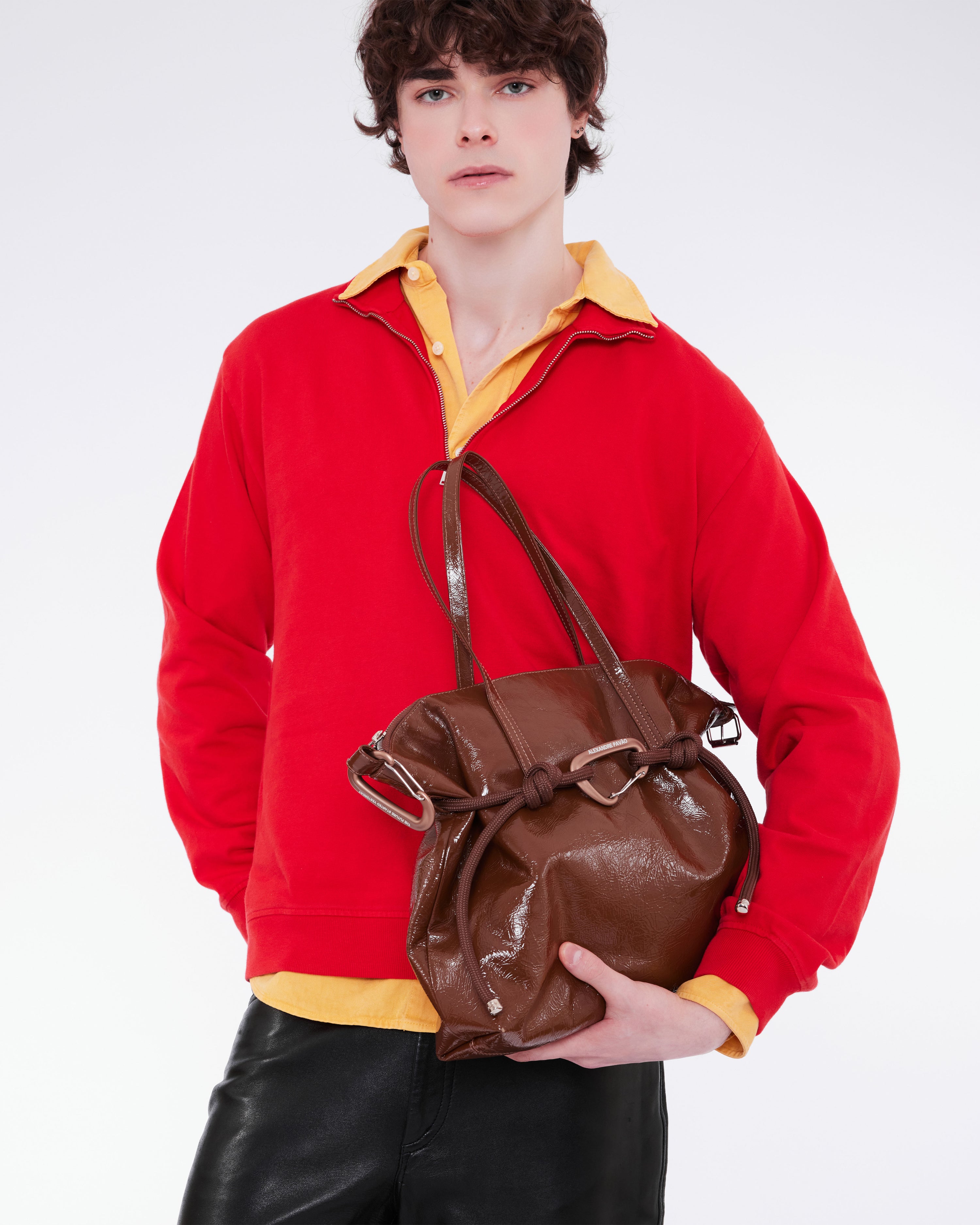 Pillow Shoulder Bag Large - Marrom