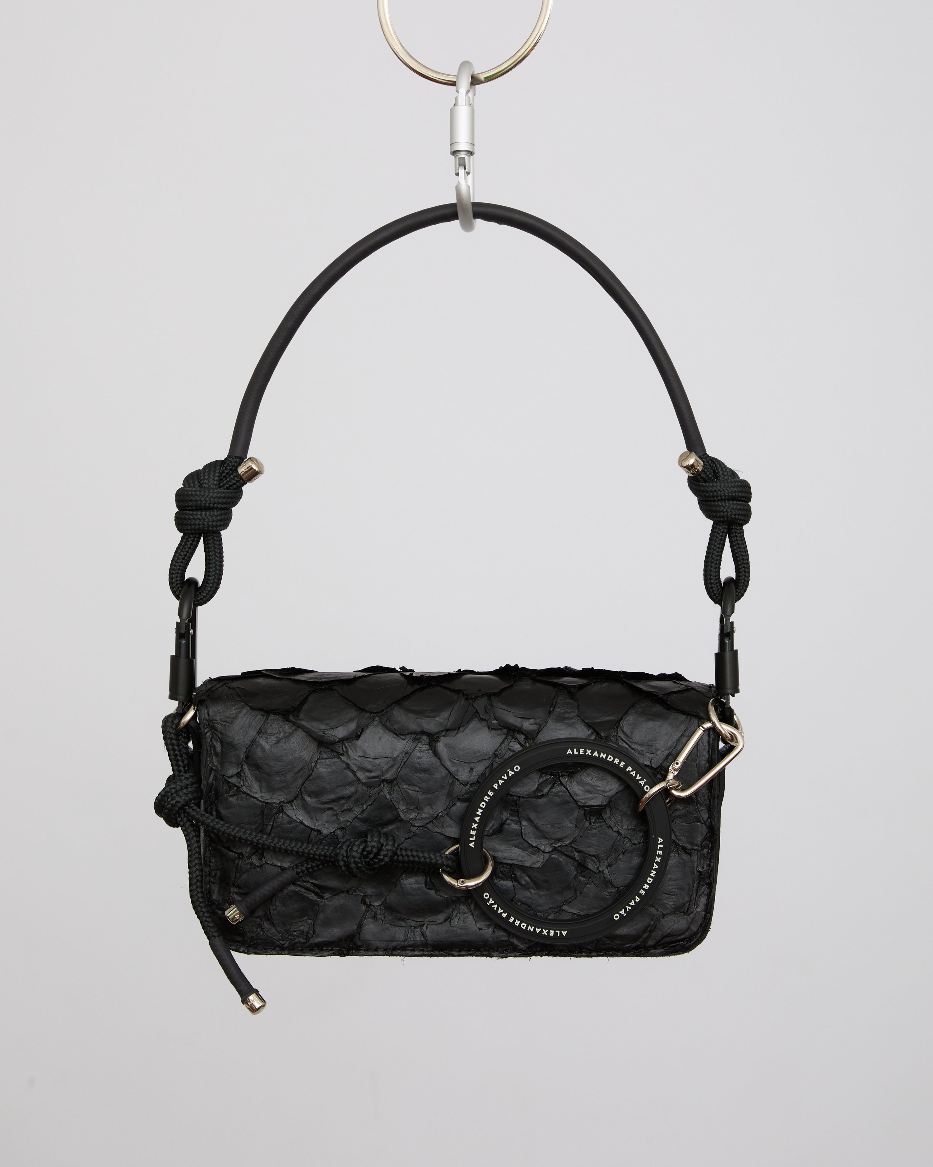 ARAPAIMA SHOULDER BAG - PRETO
