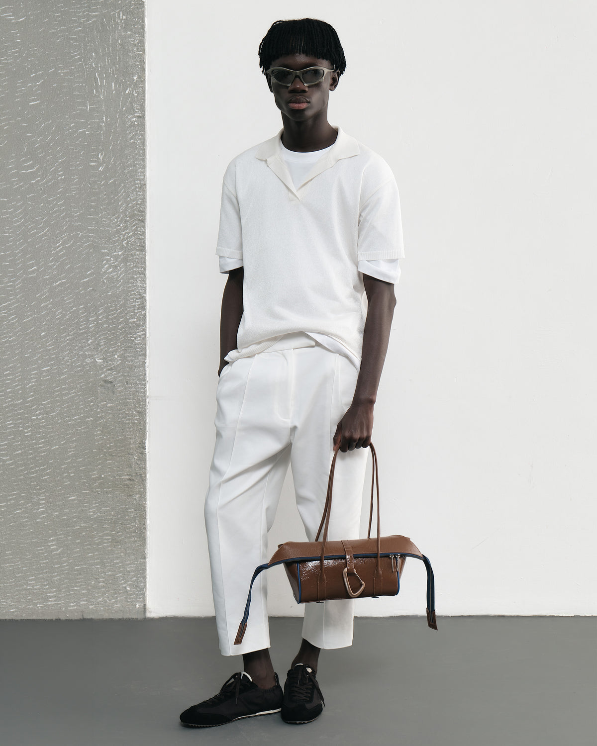 Erick Shoulder Bag - Marrom Verniz