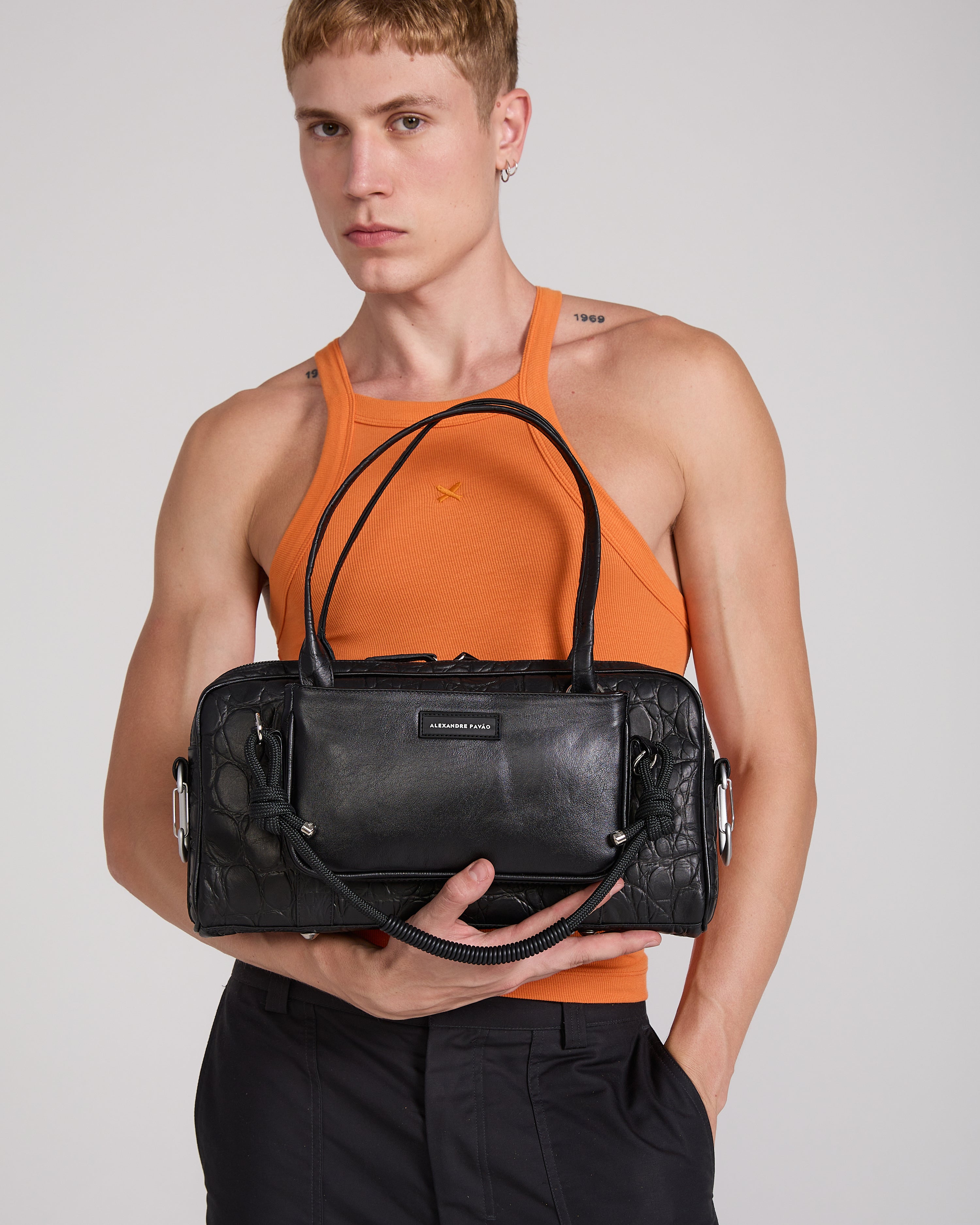 Patris Shoulder Bag - Preto