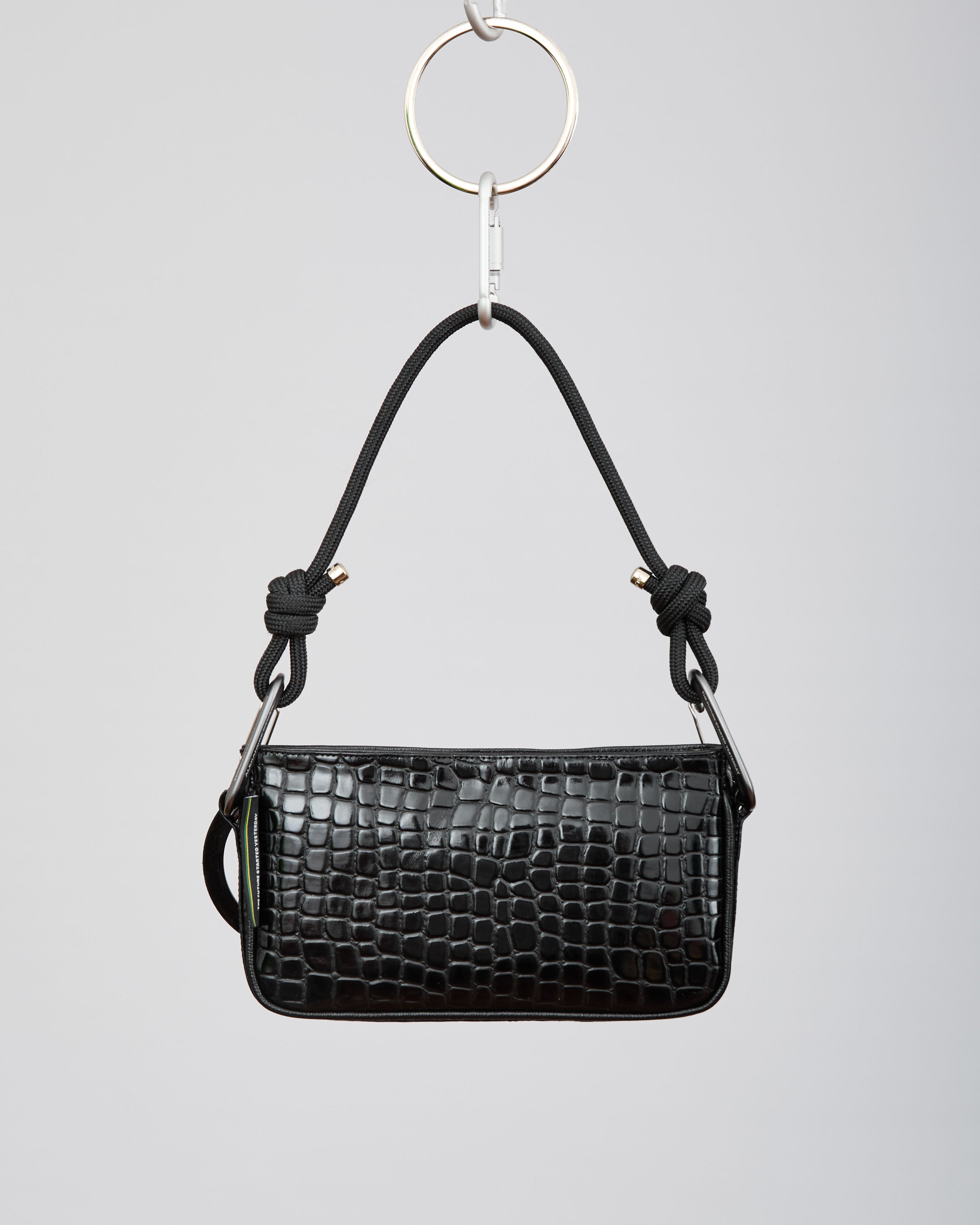 PARIS SHOULDER BAG - PRETO CROCO VERNIZ