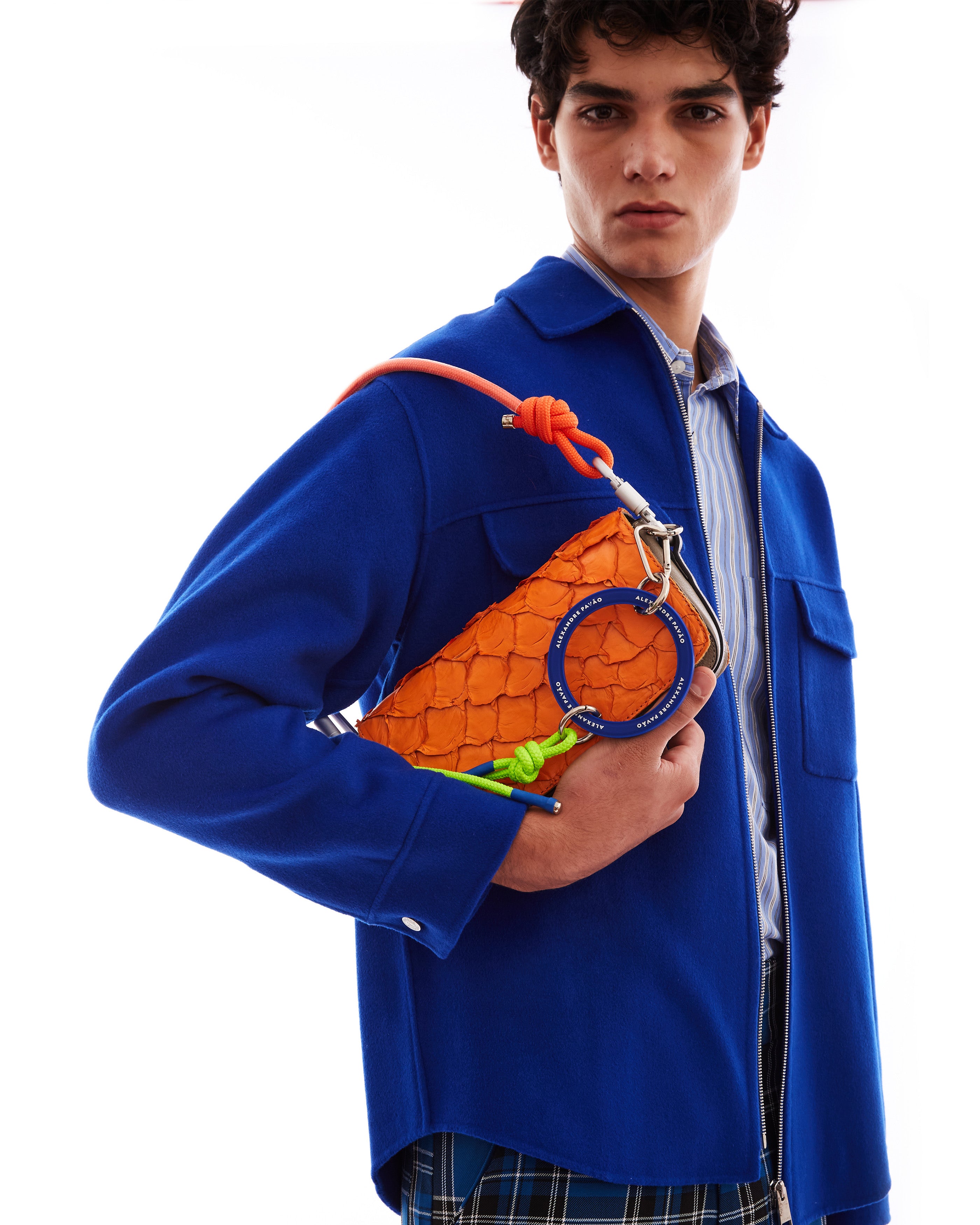 Arapaima Shoulder Bag - Laranja – Alexandre Pavao