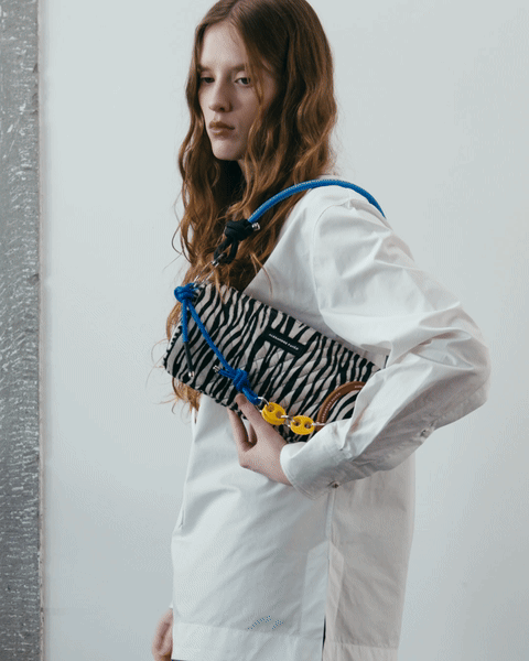 Cindy Shoulder Bag - Zebra – Alexandre Pavao