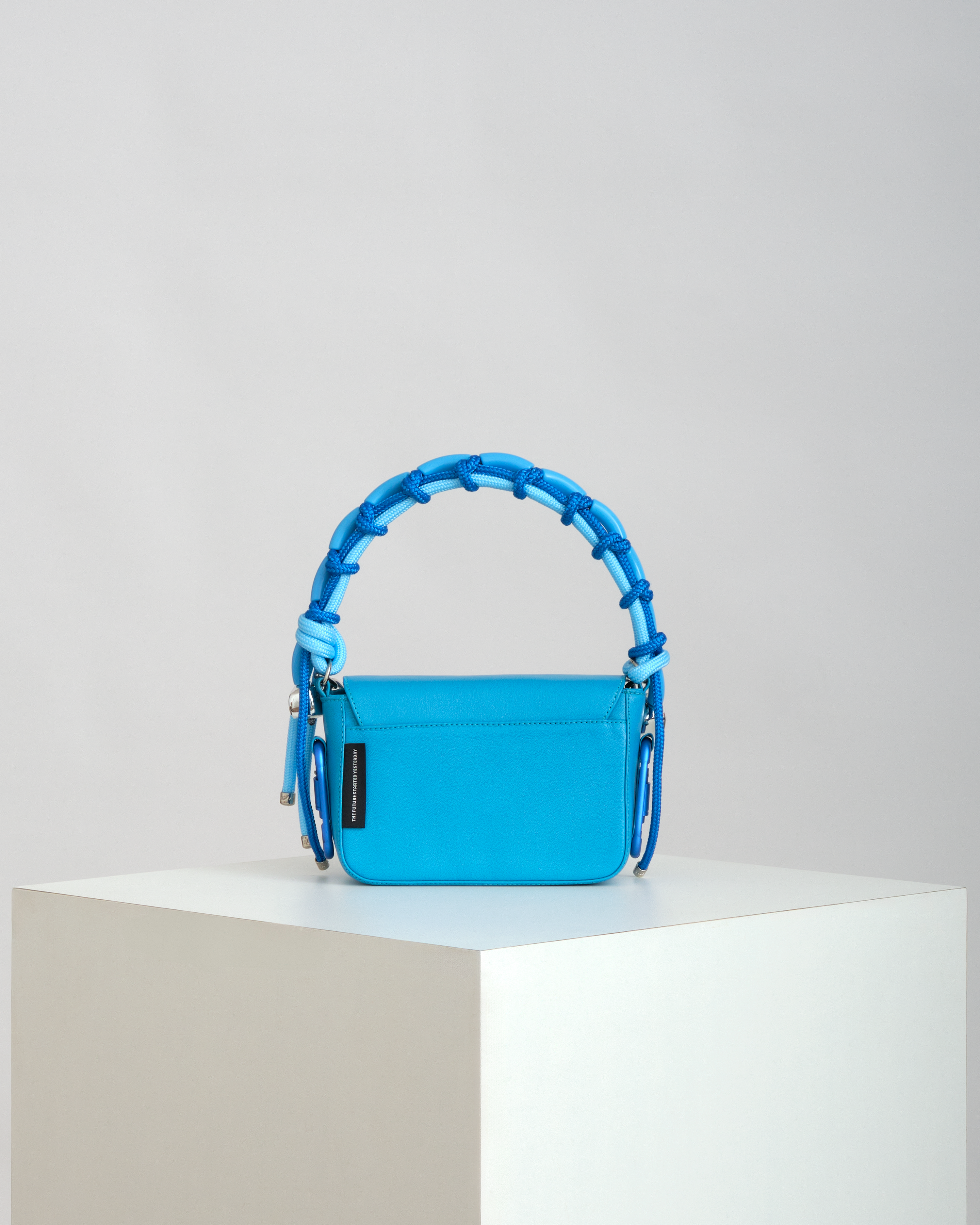 BEADED OLGA HANDBAG - AZUL