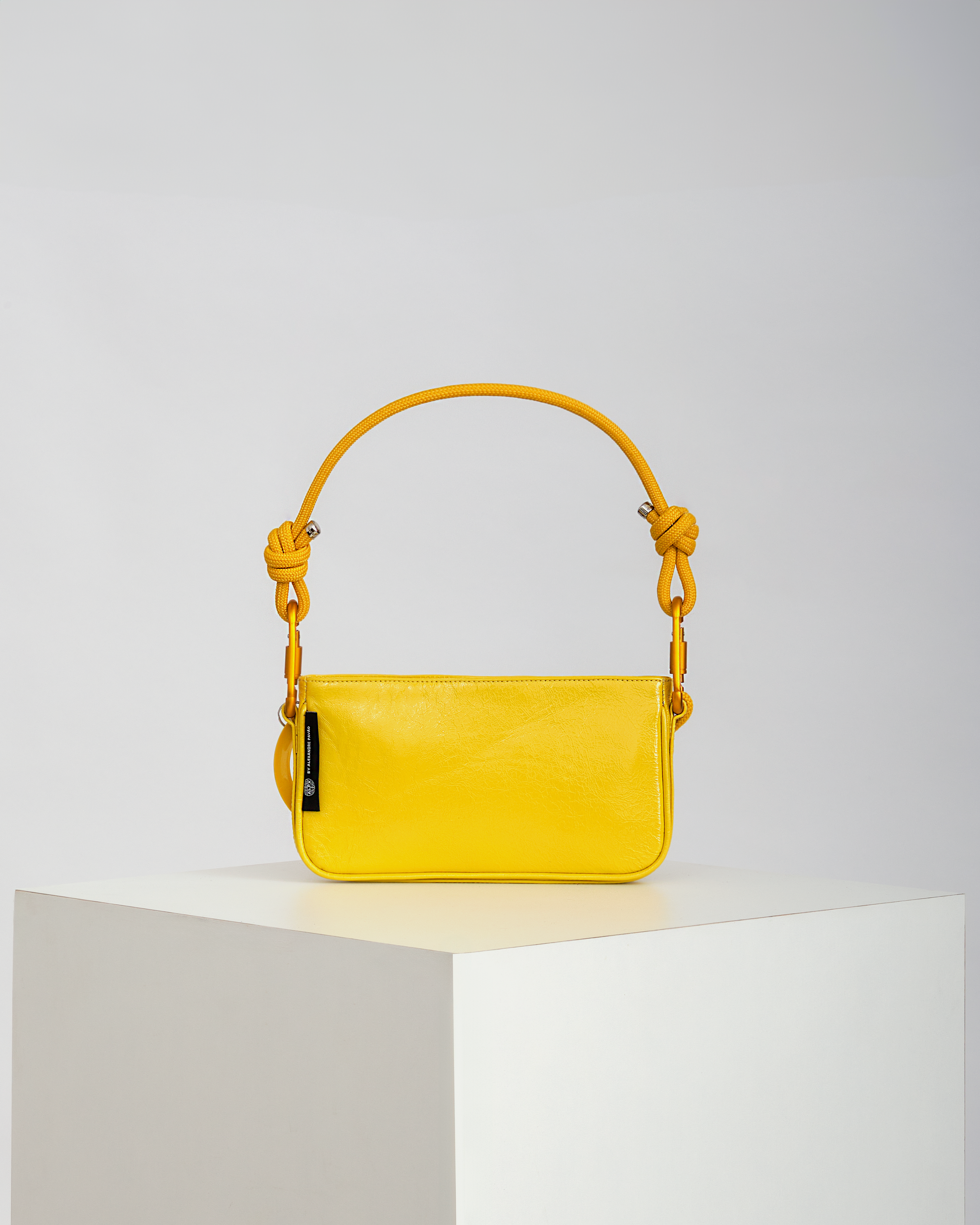 PARIS SHOULDER BAG - AMARELO VERNIZ