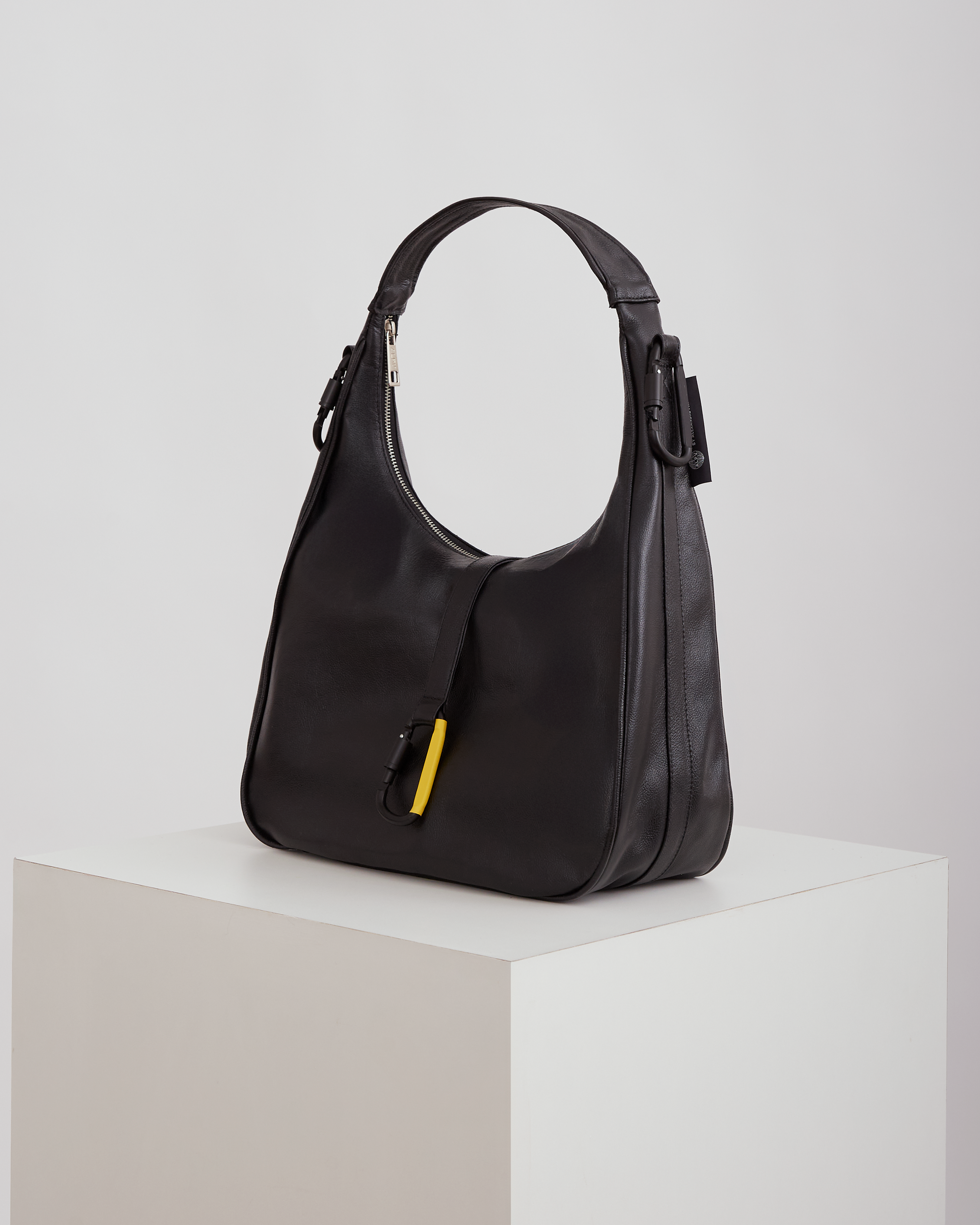VLAD SHOULDER BAG XL - PRETO