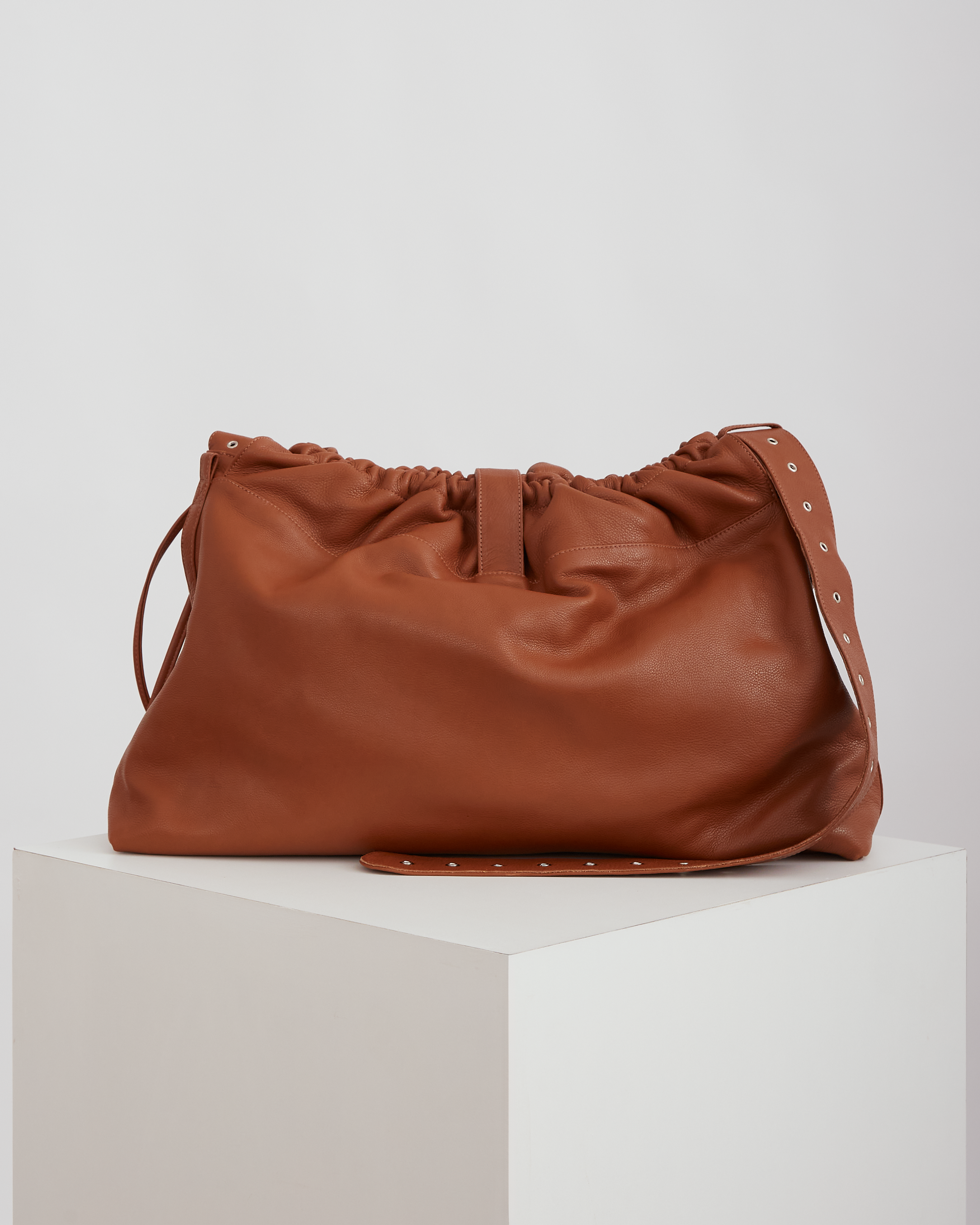 XL MARTIN SHOULDER BAG - MARROM